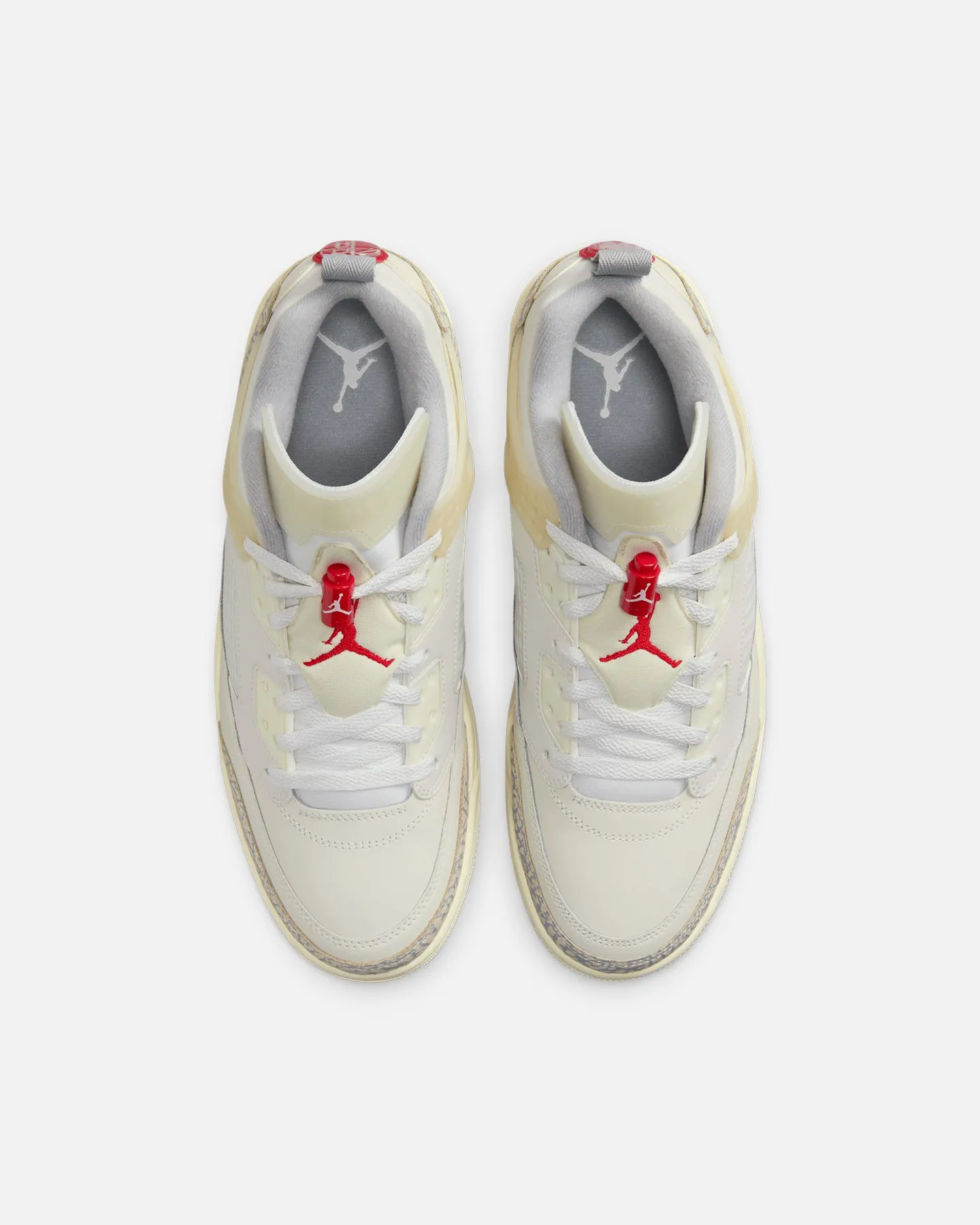 Jordan Spizike Low Sail/University