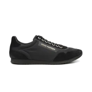 Louis Vuitton Sneakers - Men's 10