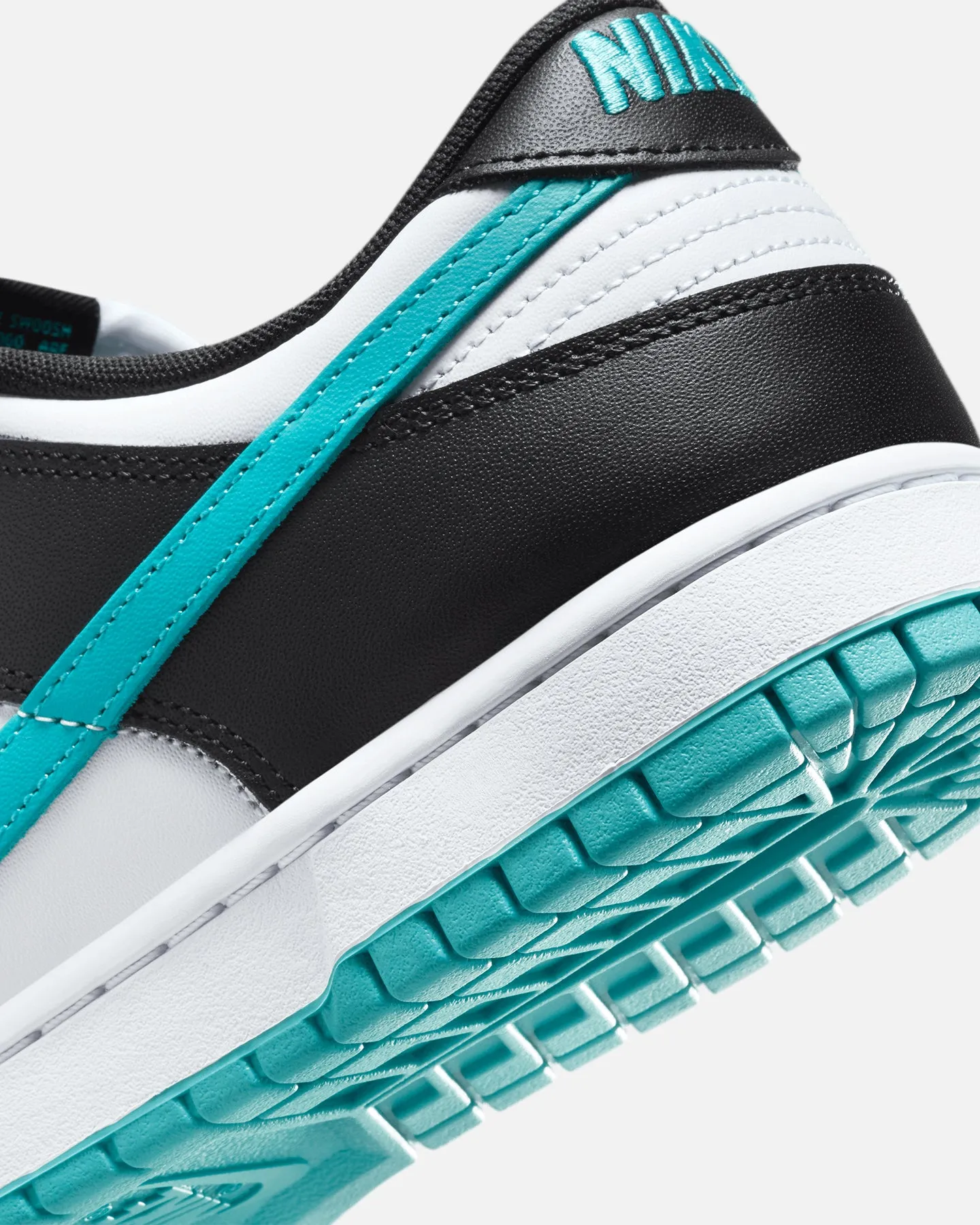 Nike Dunk Low Retro "Dusty Cactus" White/Dusty Cactus