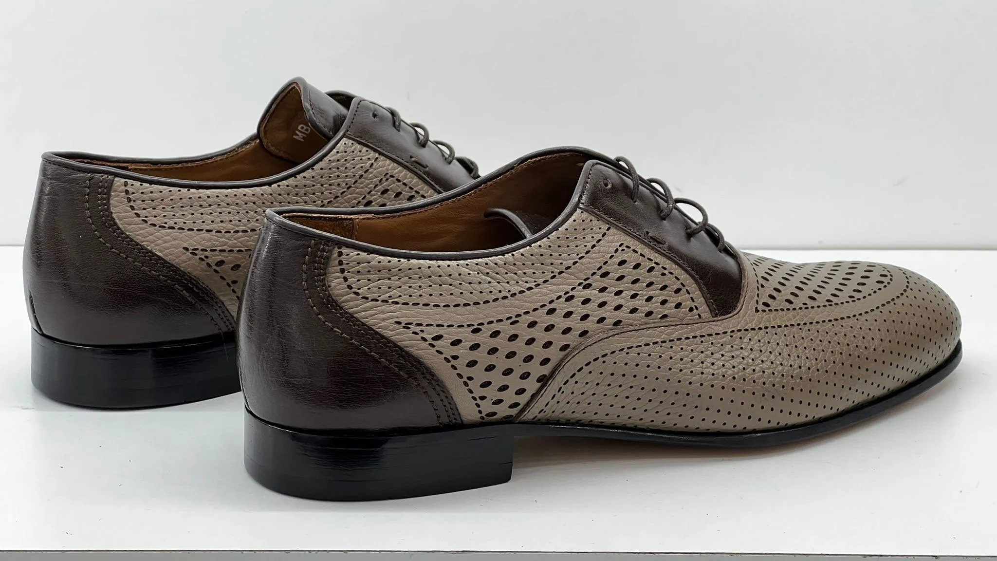 Style: 24251-Beige