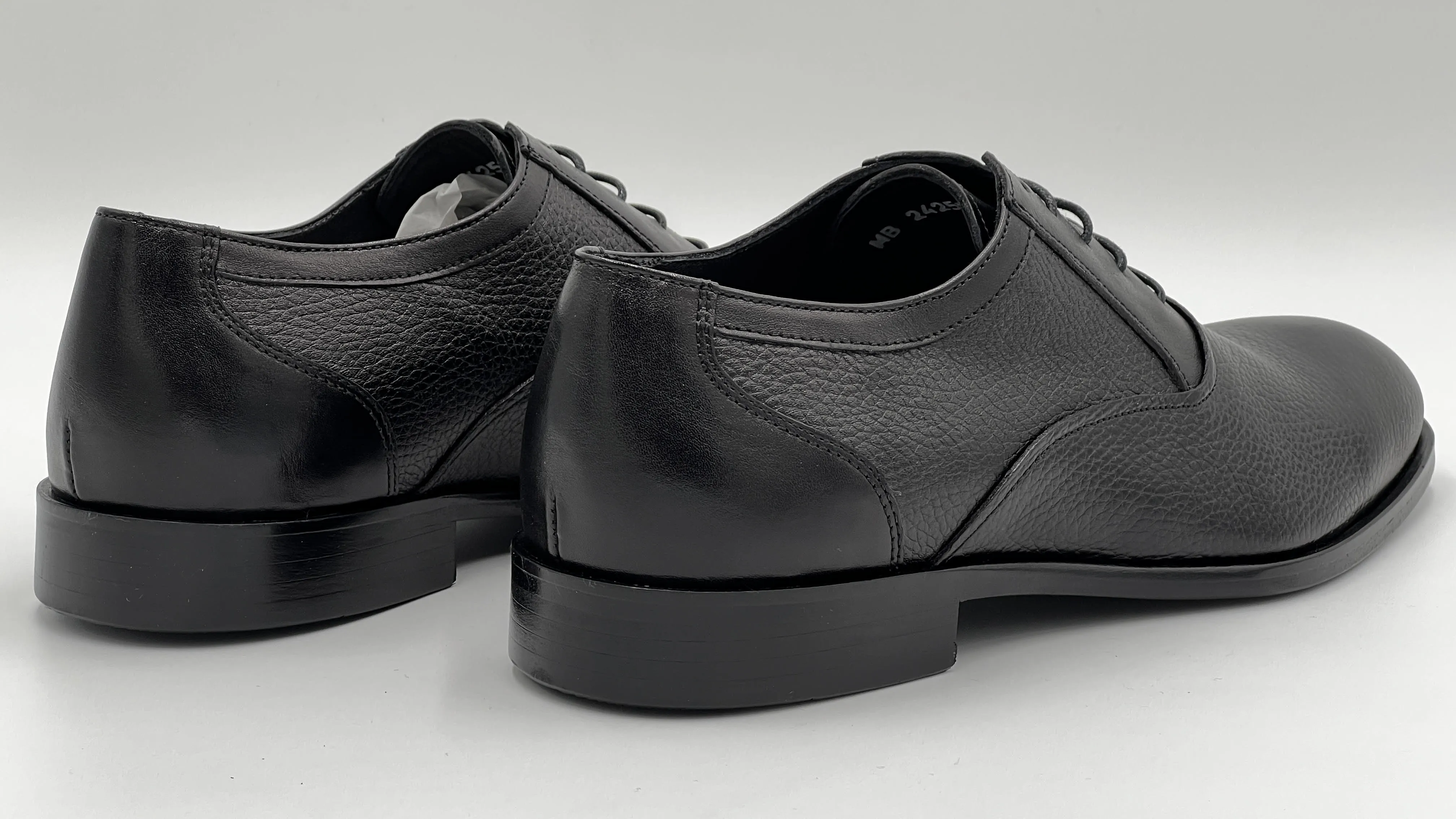 Style: 24252-Black