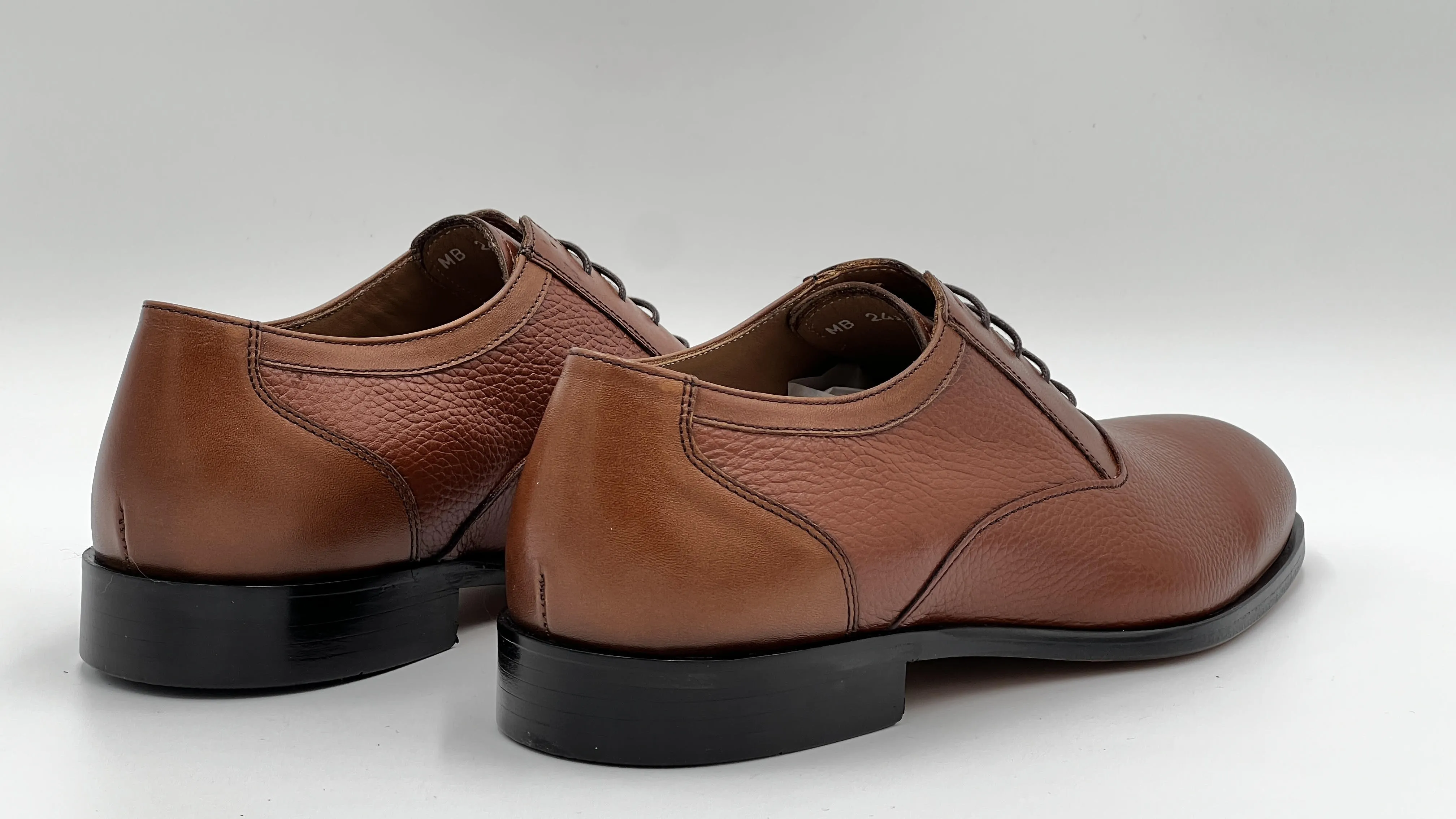 Style: 24252-Cognac