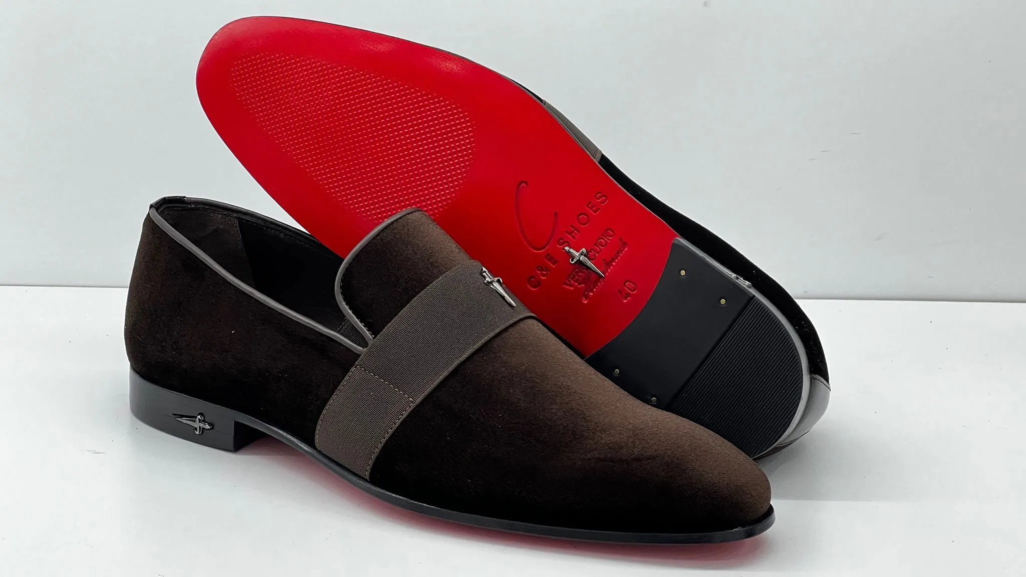 Style: 32456-Brown