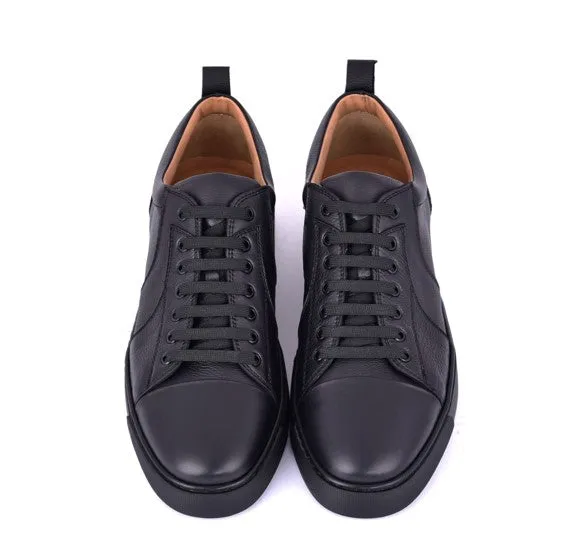 Style: 7233-Black