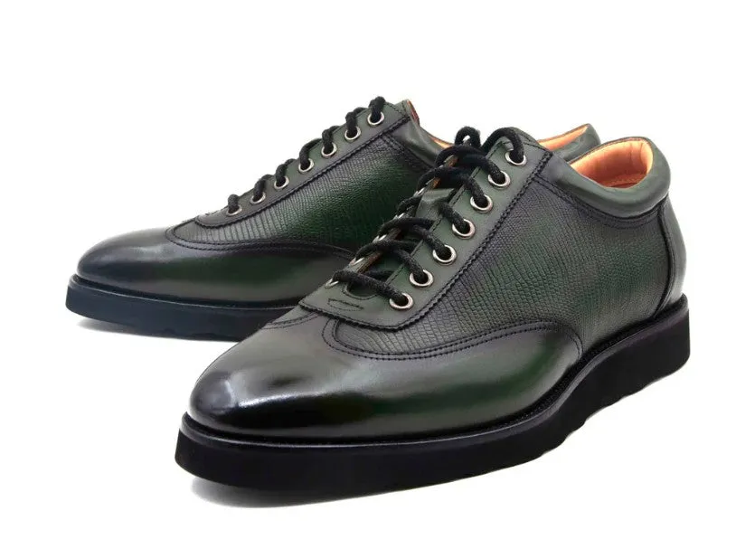 Style: Aaron-Green