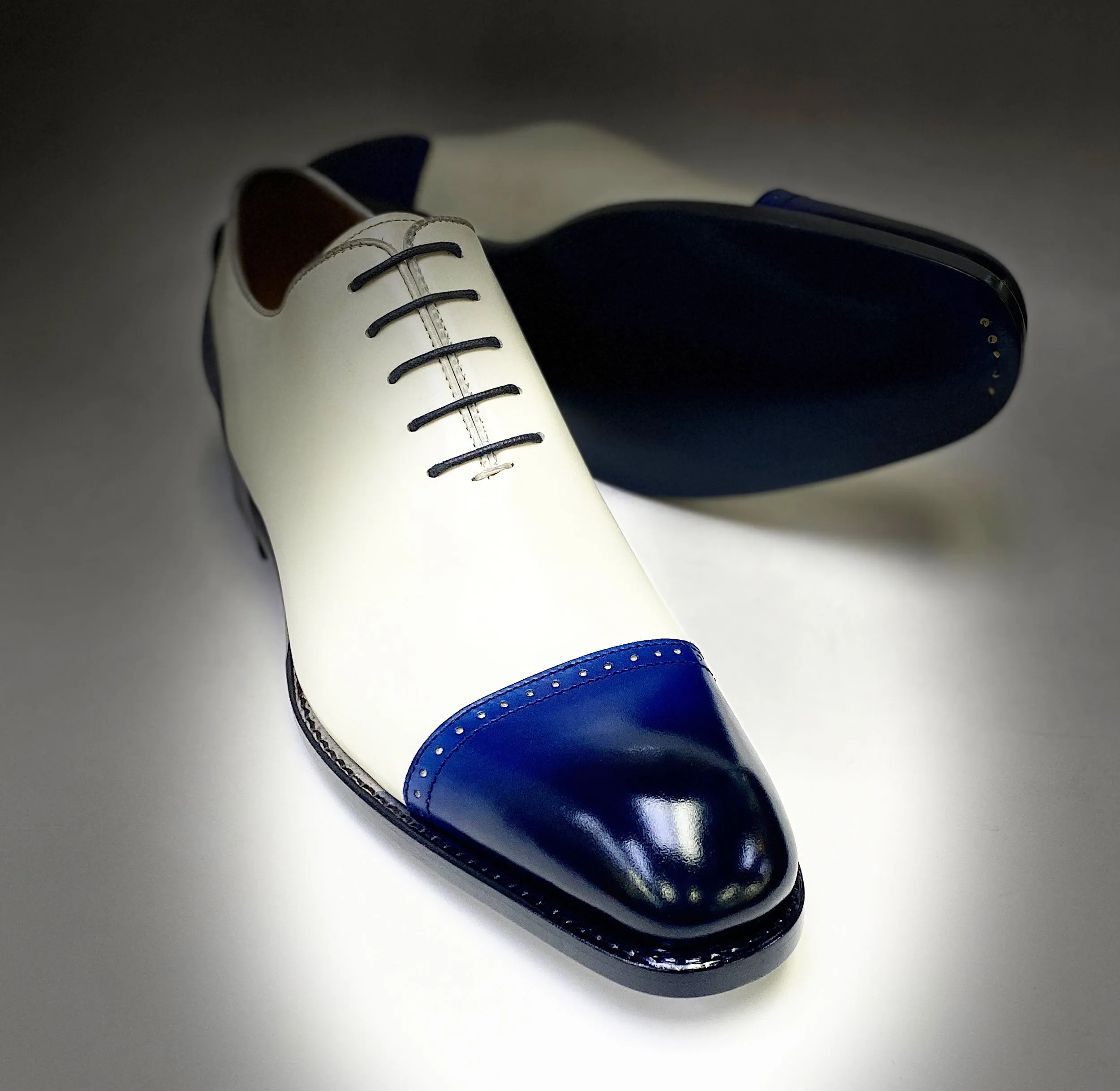 Style: Anthony-Blue/Bone