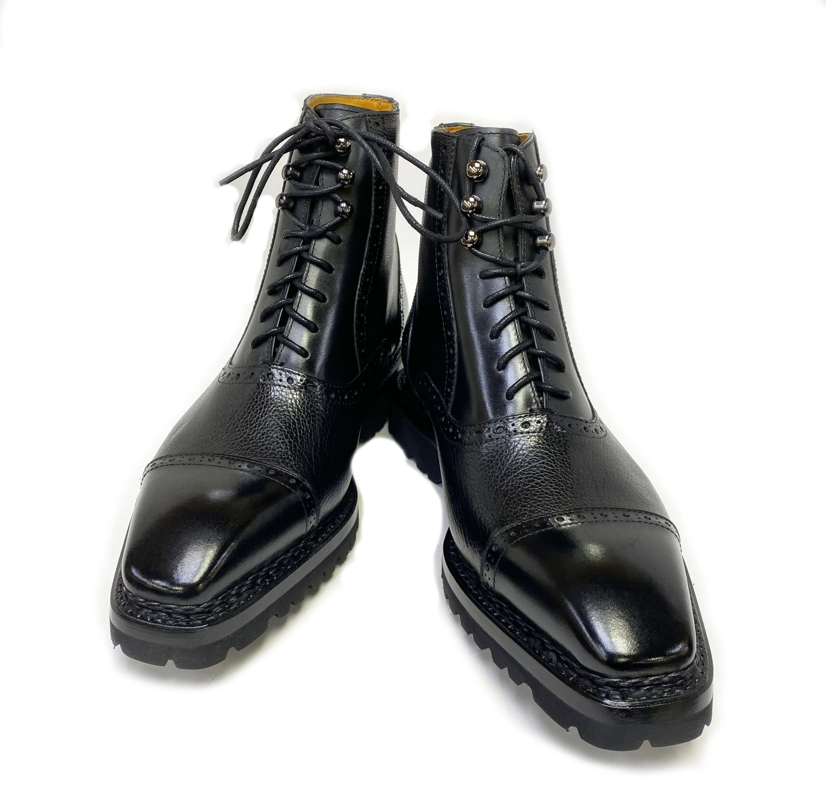 Style: David-Black