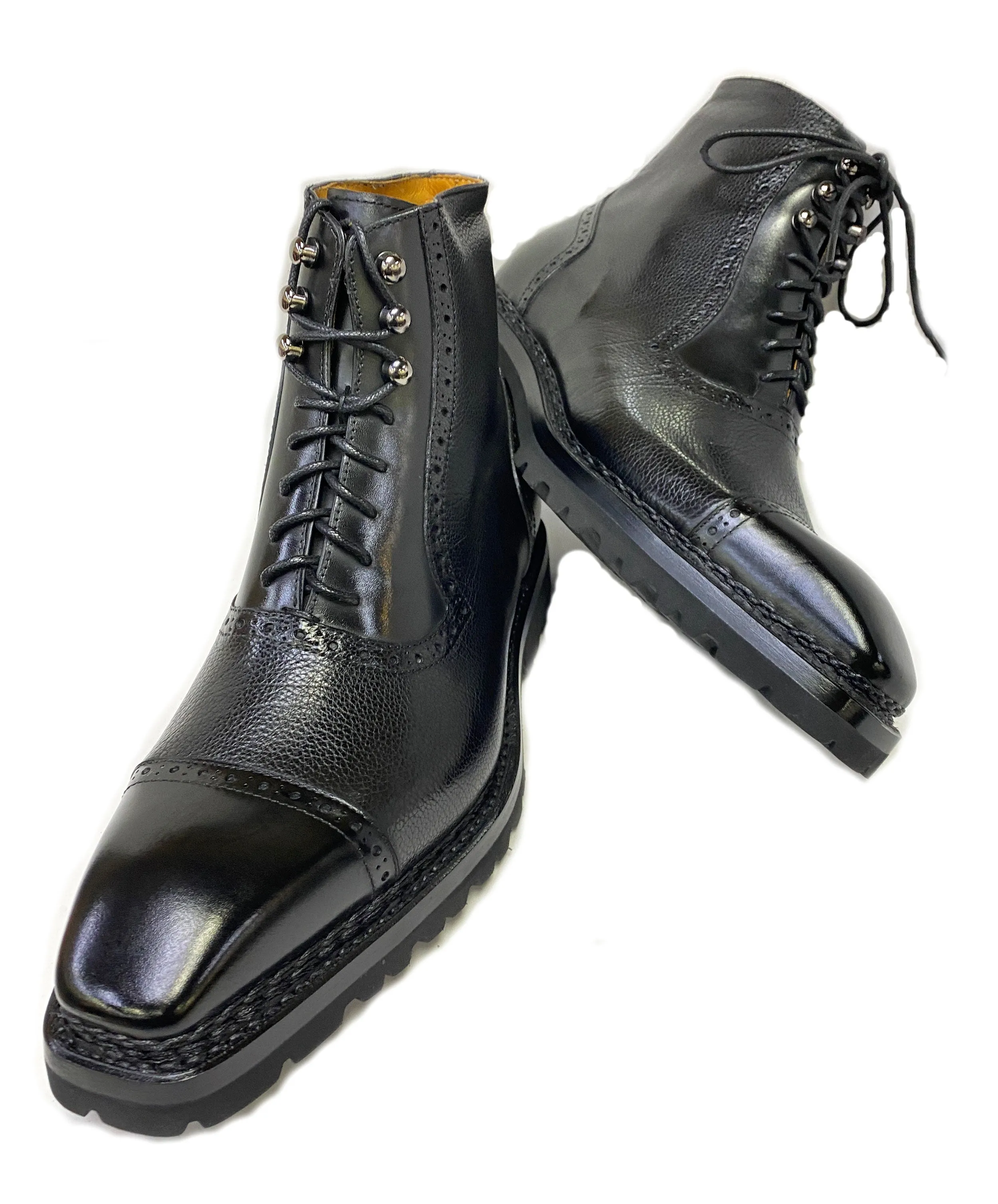 Style: David-Black