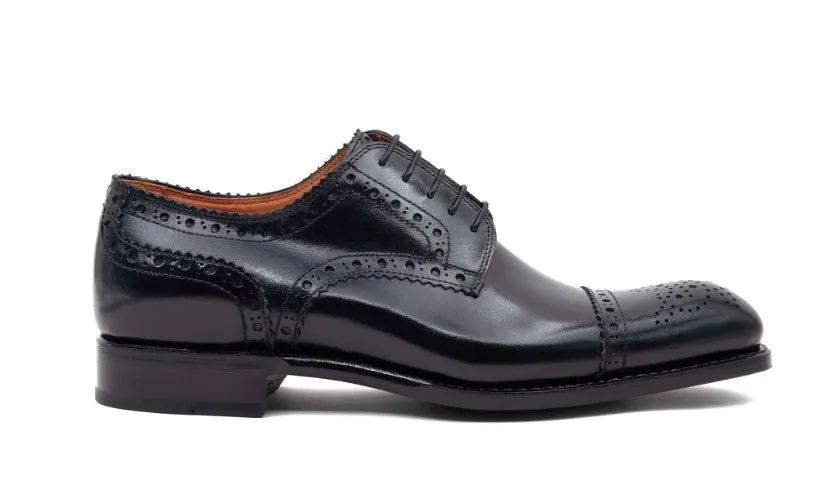 Style: Gaelic-Black