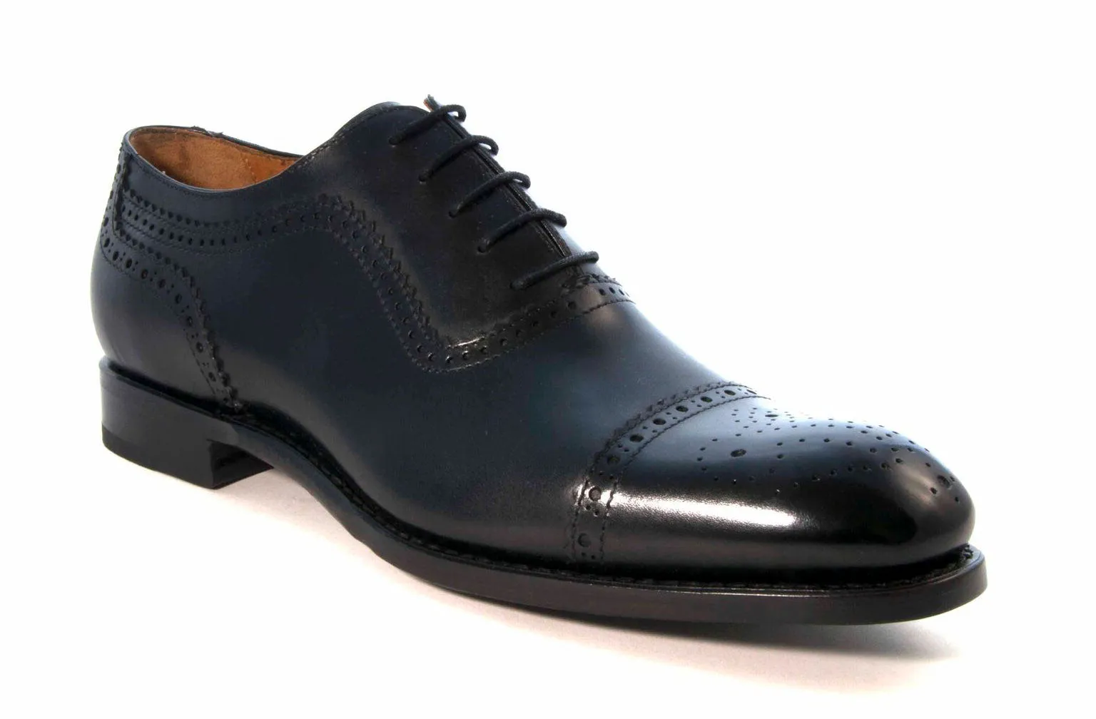 Style: Gaelic-Black
