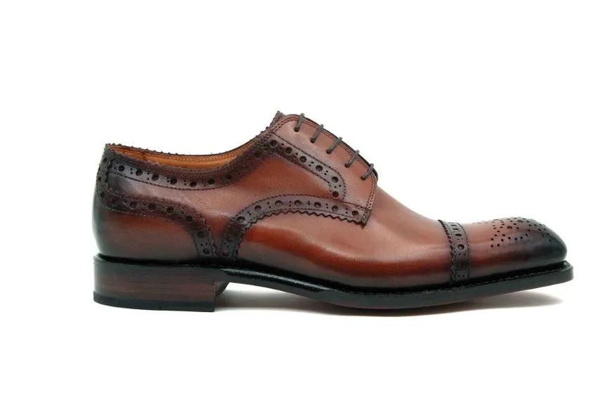 Style: Gaelic-Tobacco