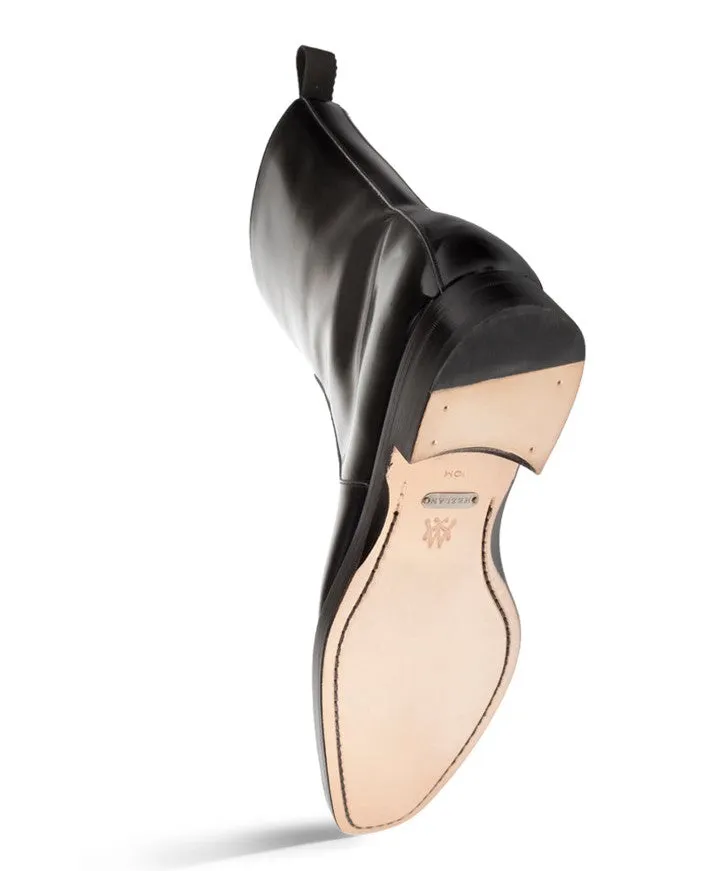 Style: Marquez-Black