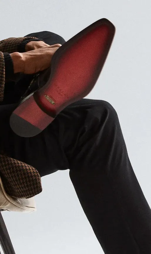 Style: Peninsula-Black