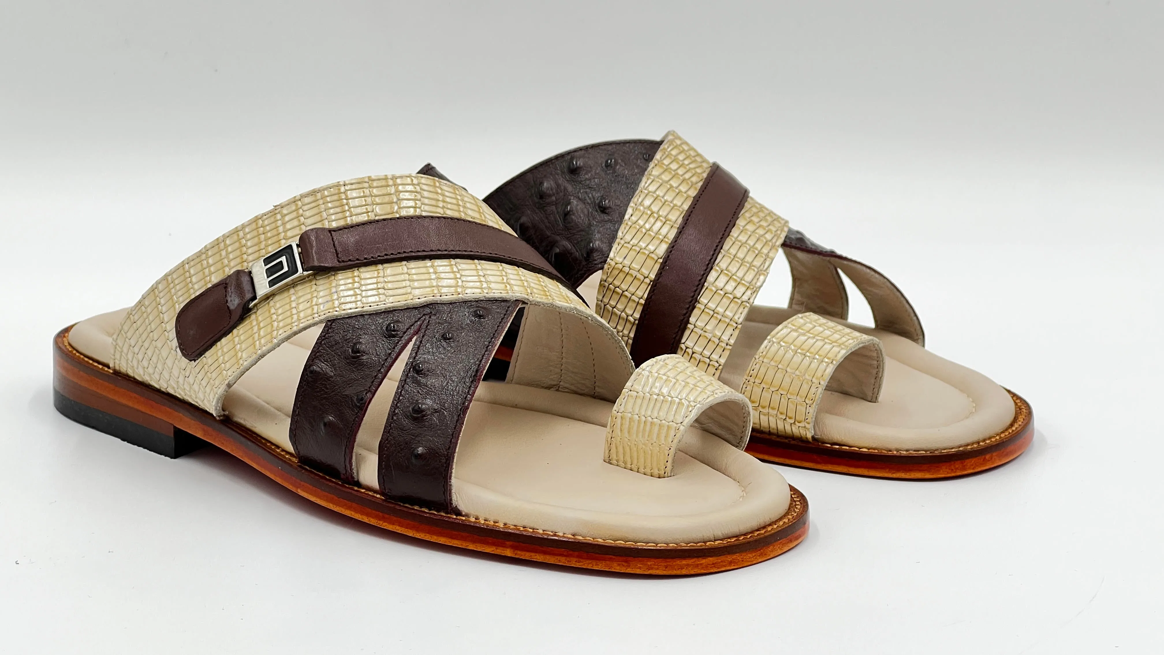 Style: S6195-Brown/Beige