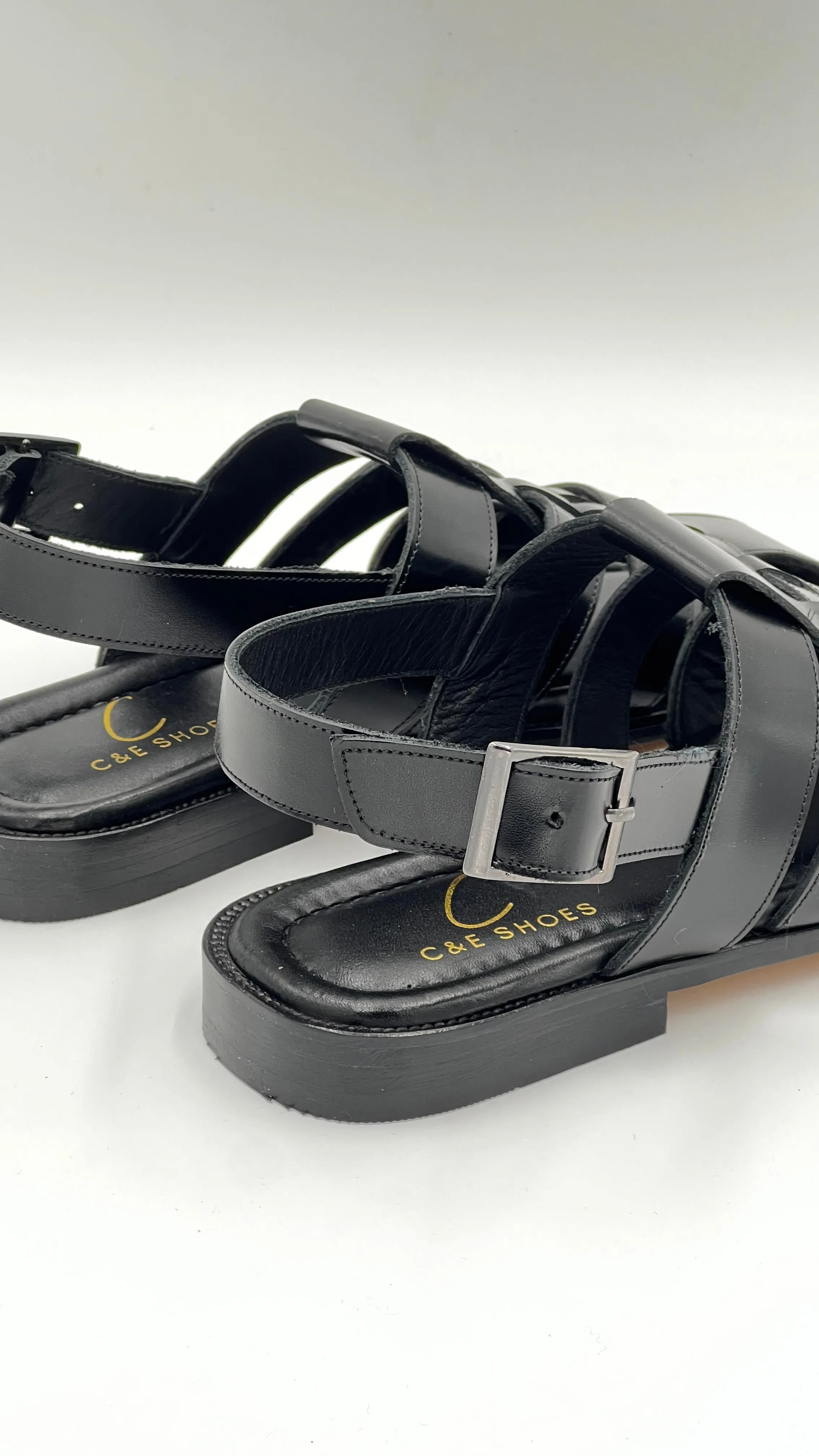 Style: S6285-Black