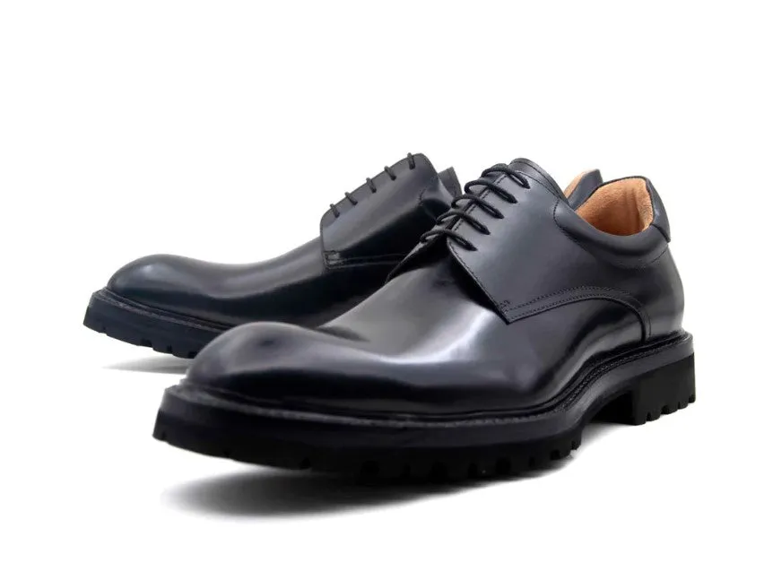 Ugo Vasare "Mason" Oxford-Black