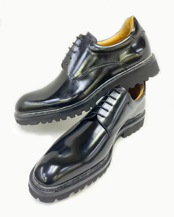 Ugo Vasare "Mason" Oxford-Black