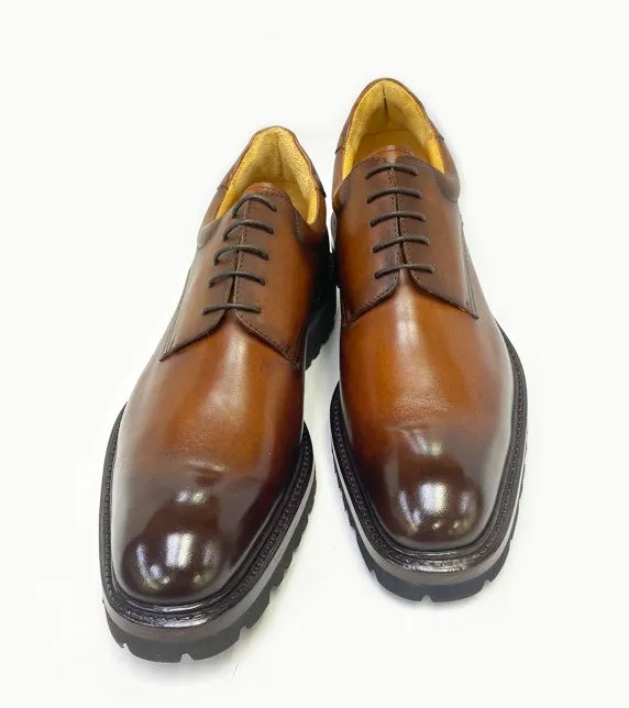 Ugo Vasare "Mason" Oxford-Tobacco