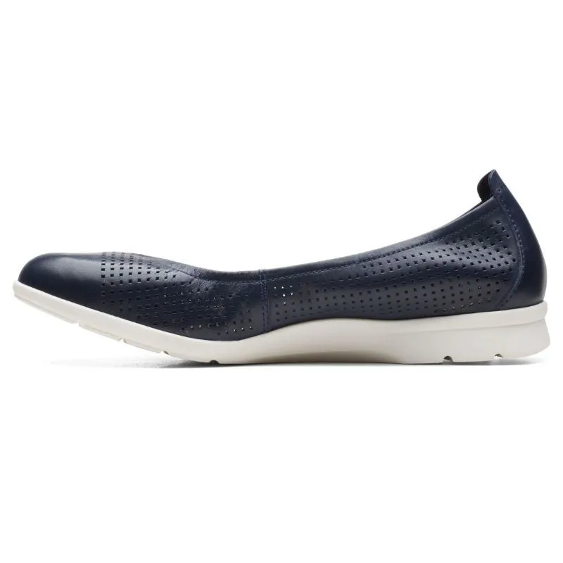 Womens Jenette Ease